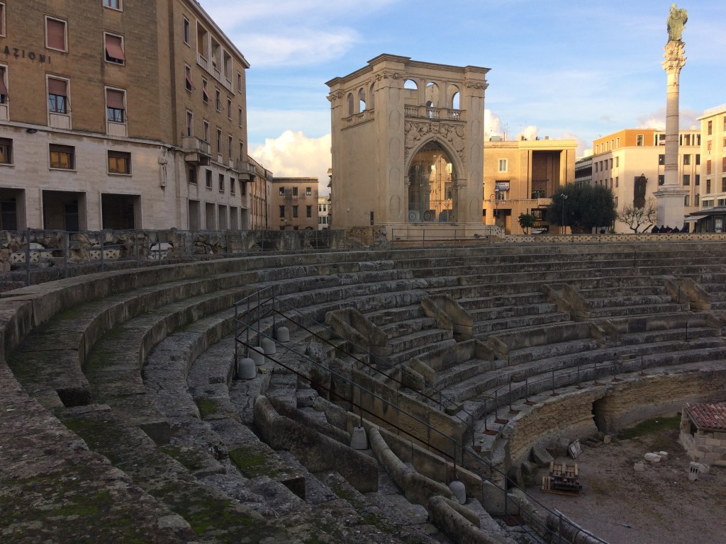 Ruínas do anfiteatro do século II